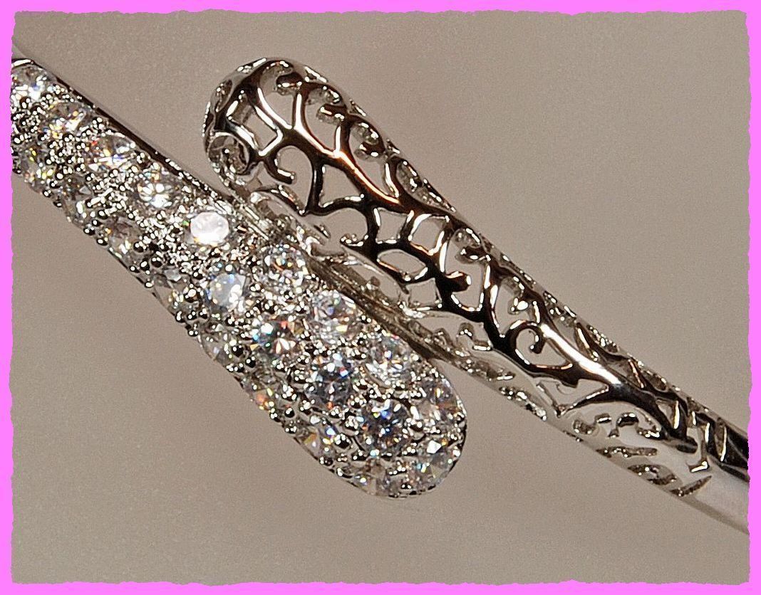 Bracciali & Braccialetti: Bezaubernder Armreif – Nuovo e nell'imballaggio originale da Oberglatt ZH venduto da Diamond-Girl 1