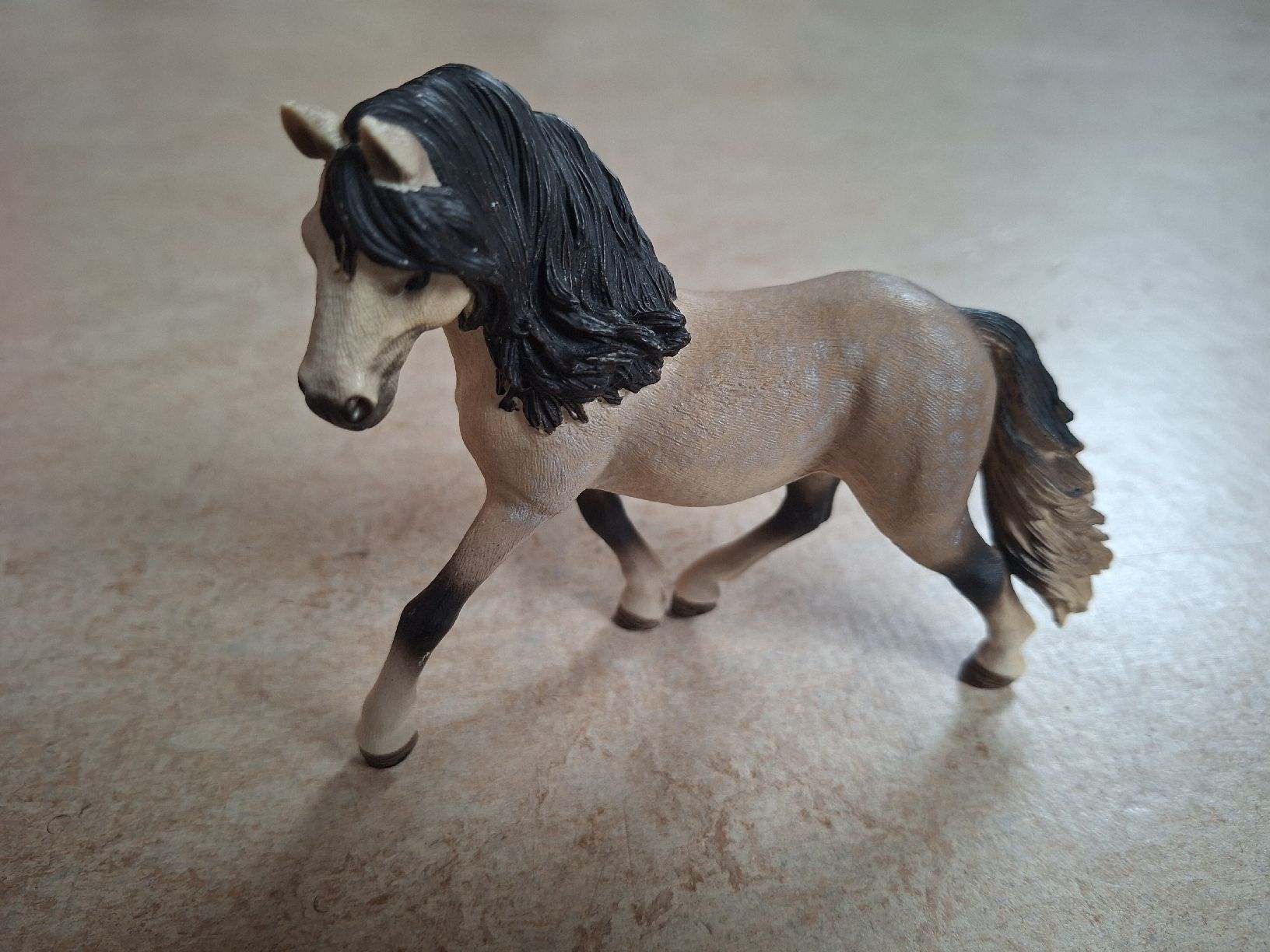 Schleich Giocattoli: Schleich Pferd Andalusier Stute – Usato da Klingnau venduto da vollmond36