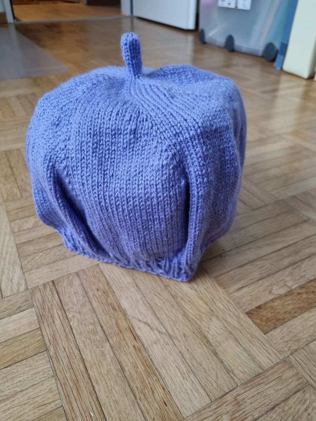 Copricapi, berretti & cappellini: Handgestrickte Mütze – Nuovo (secondo la descrizione) da Uetikon am See venduto da sus_bc22 2