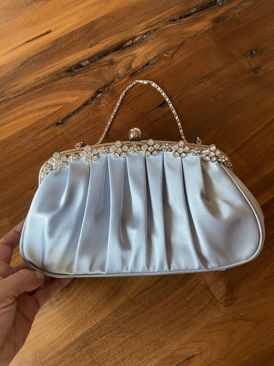 Taschen für Damen: Clutch Silber Damen NEU! – Neu und originalverpackt aus Lenggenwil von Coco1 1