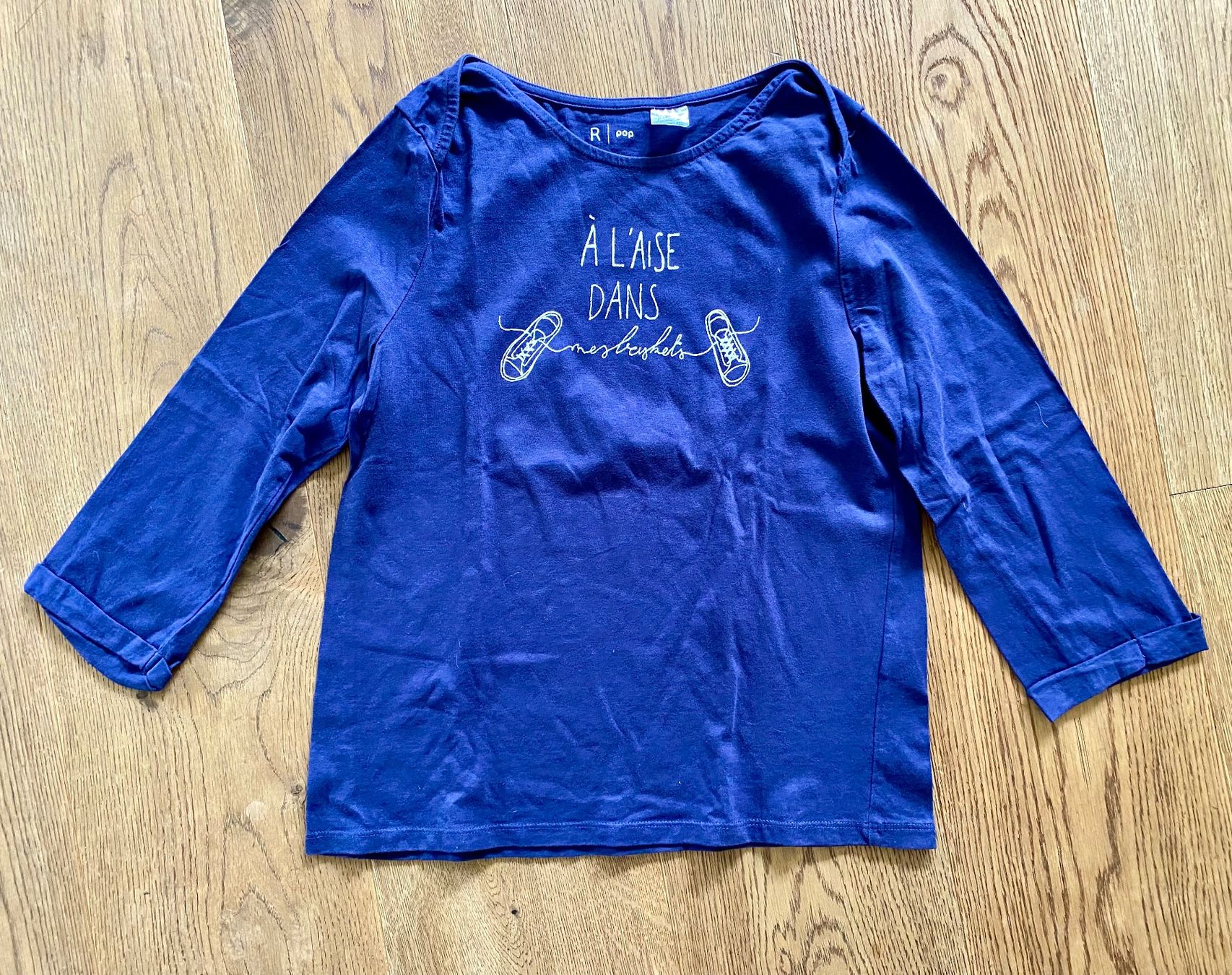Blusen, T-Shirts & Tops: schöns Shirt gr. 152 – Gebraucht aus Buchrain von Sunny026