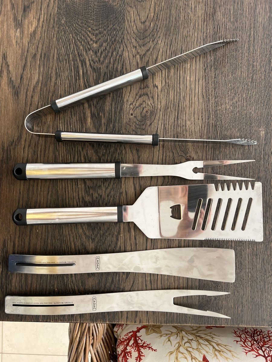 Set di posate: Grillzubehör – Usato da Weesen venduto da Elmax1