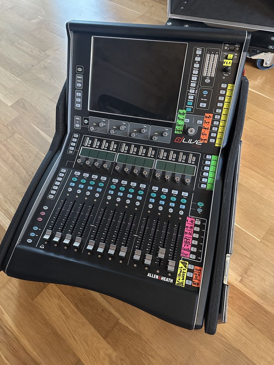 Mischpulte: dLive C1500 Flightcase – Gebraucht aus Triengen von Gugelhopf123 2