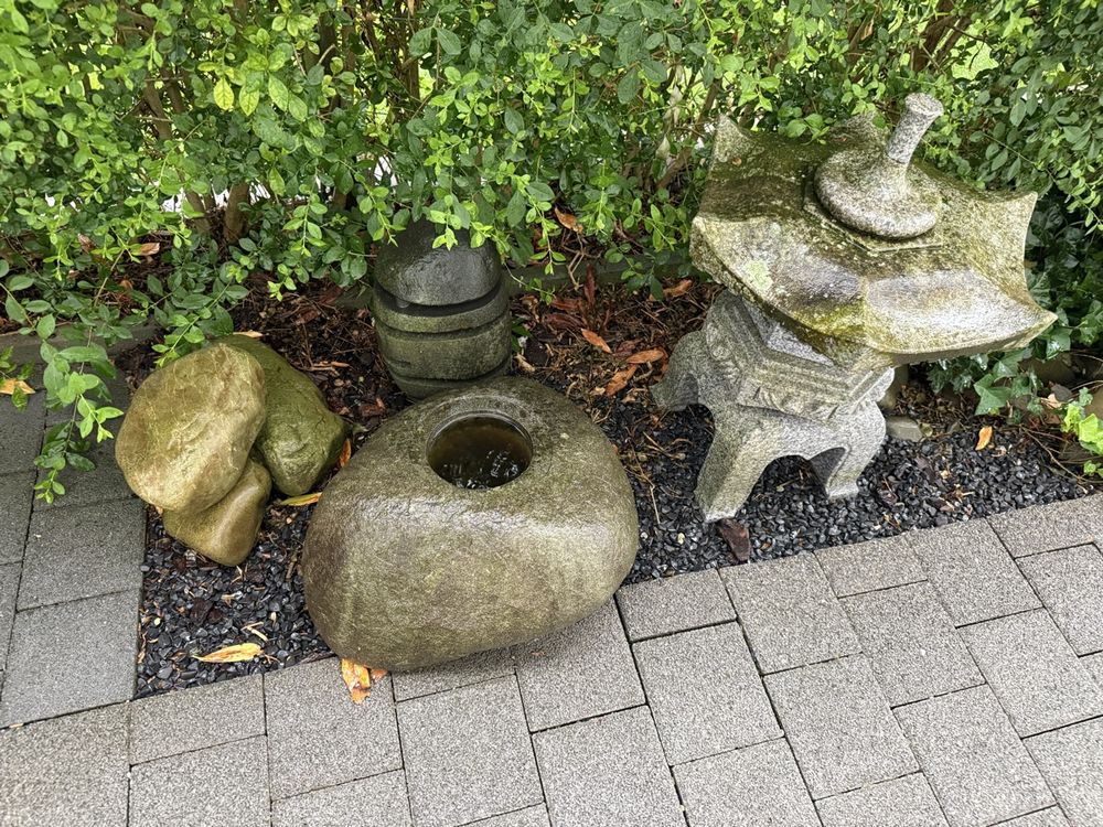 Lanternes: Pagode Japanische Steinlaterne und Steine – D'occasion à Meierskappel par Olly7 2
