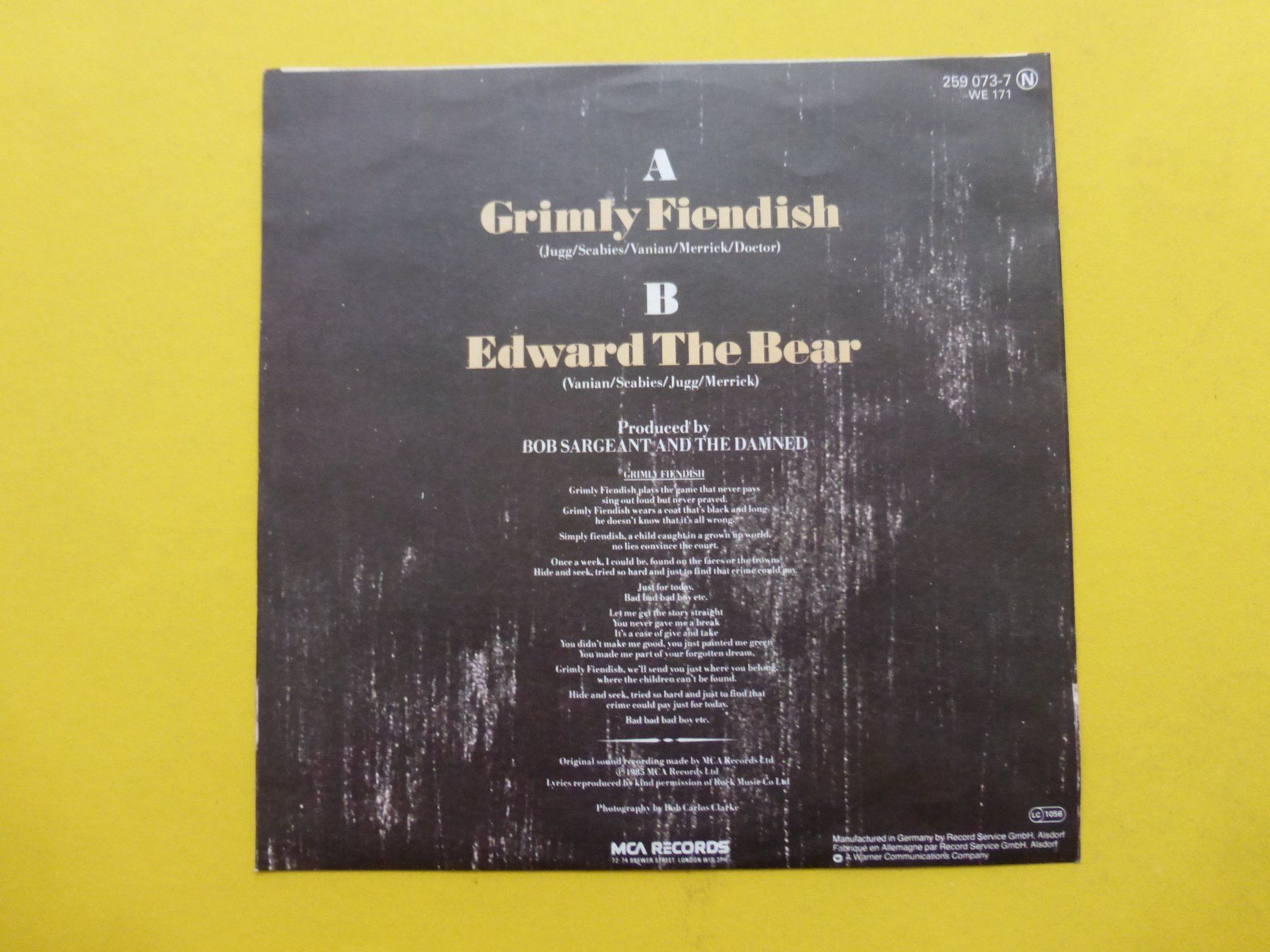 Schallplatten: The Damned – Grimly Fiendish – Gebraucht aus Zürich von Swiss57 1