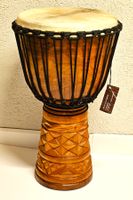 Djembe  Monky5  60cm  (Handarbeit mit Schnitzereien)
