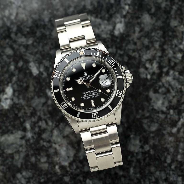 Orologi: Rolex Submariner ref 16610, vendue en 1992 – Usato da Lausanne venduto da inf_dft9