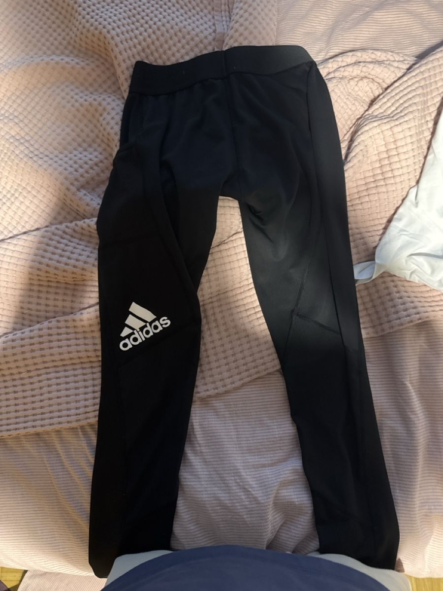 Leggings: Legging adidas – Usato da Chêne-Bougeries venduto da dav_x99l