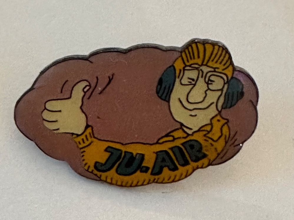 JU-Air Flugzeug Pin „ | Kaufen auf Ricardo