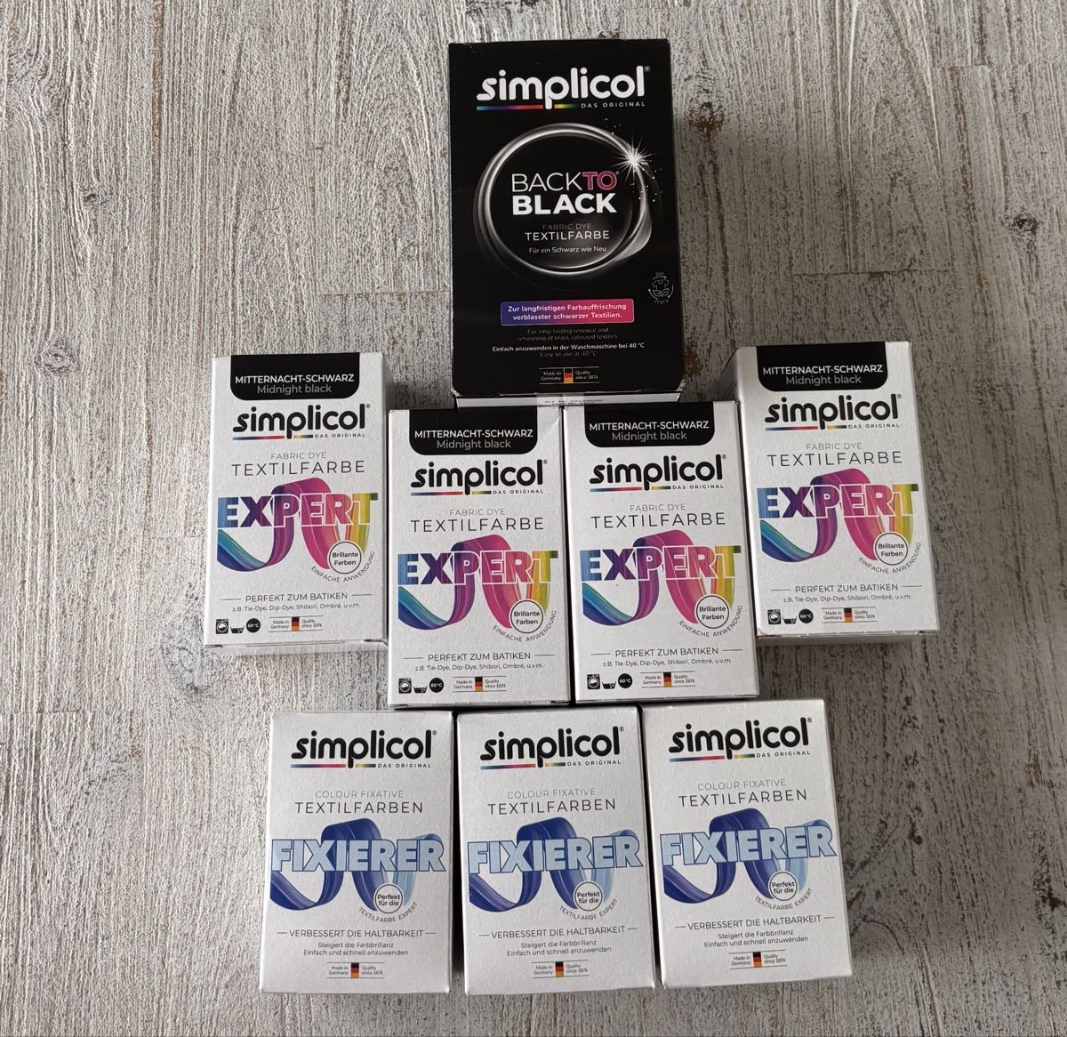 Farben: Simplicol Textilfarben Set schwarz neu – Neu und originalverpackt aus basel von Drdracula