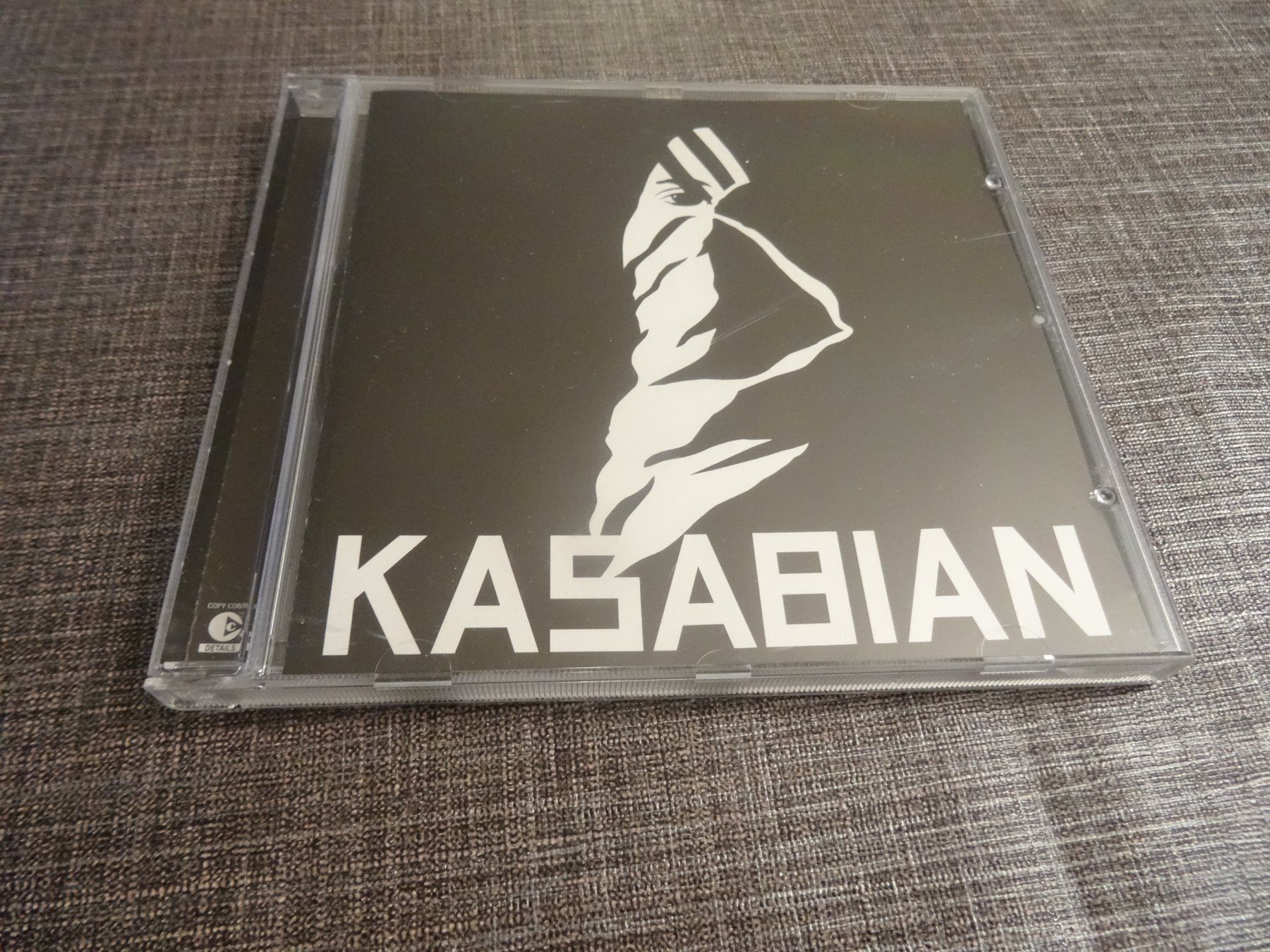 CD: Kasabian CD - CD – Usato da Olten venduto da Disc-Ausverkauf