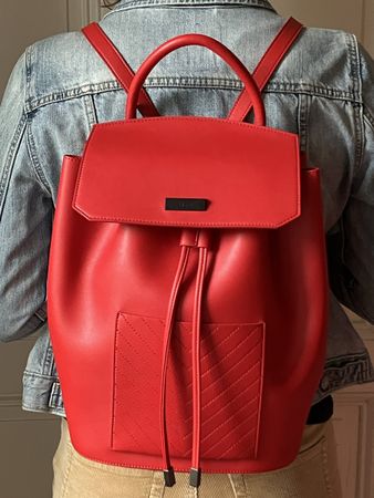 Sac à dos rouge - JW PEI - comme neuf