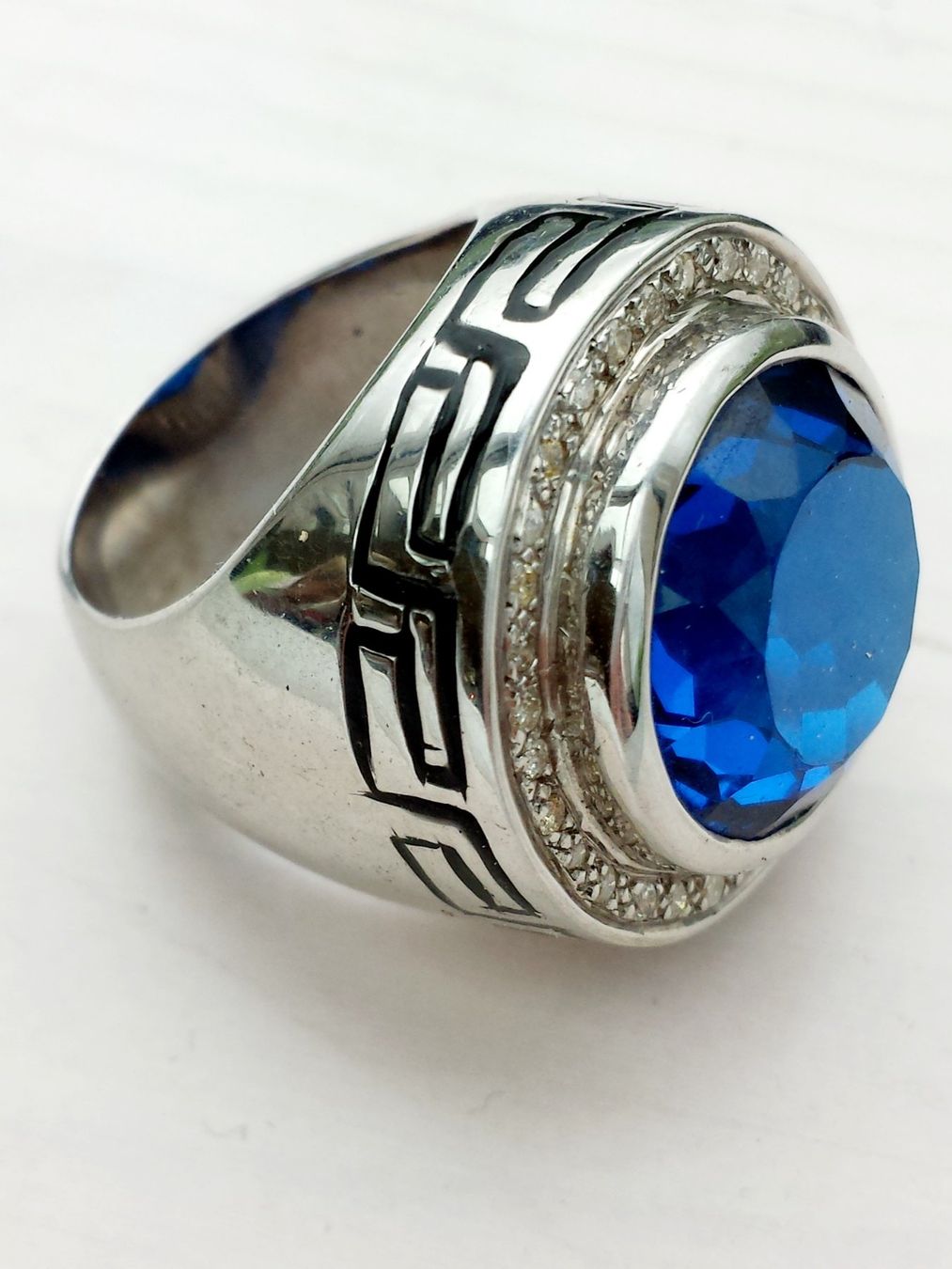 Anelli: Massiver Ring mit leuchtend blauem Stein Grösse 58 – Nuovo (secondo la descrizione) da Zürich venduto da ben_mn5h 4