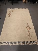 Schöner Berber Wollteppich gebraucht