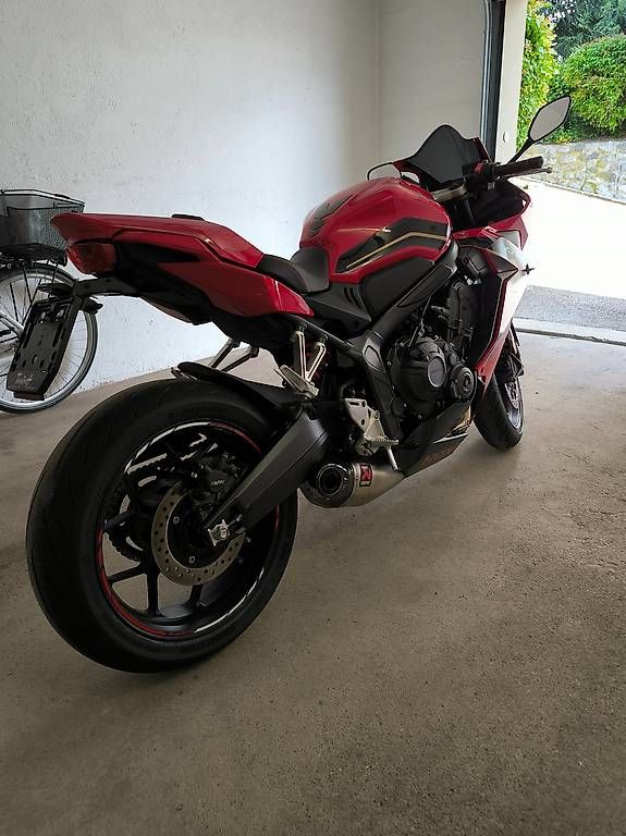 Sistemi di scarico: Akrapovic Honda CBR 650 / CB 650 – Usato da Wil SG venduto da thi_5k6w 3