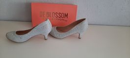 Neue Schuhe Pumps Fr. 25.00 mit Pailletten Gr. 39,5