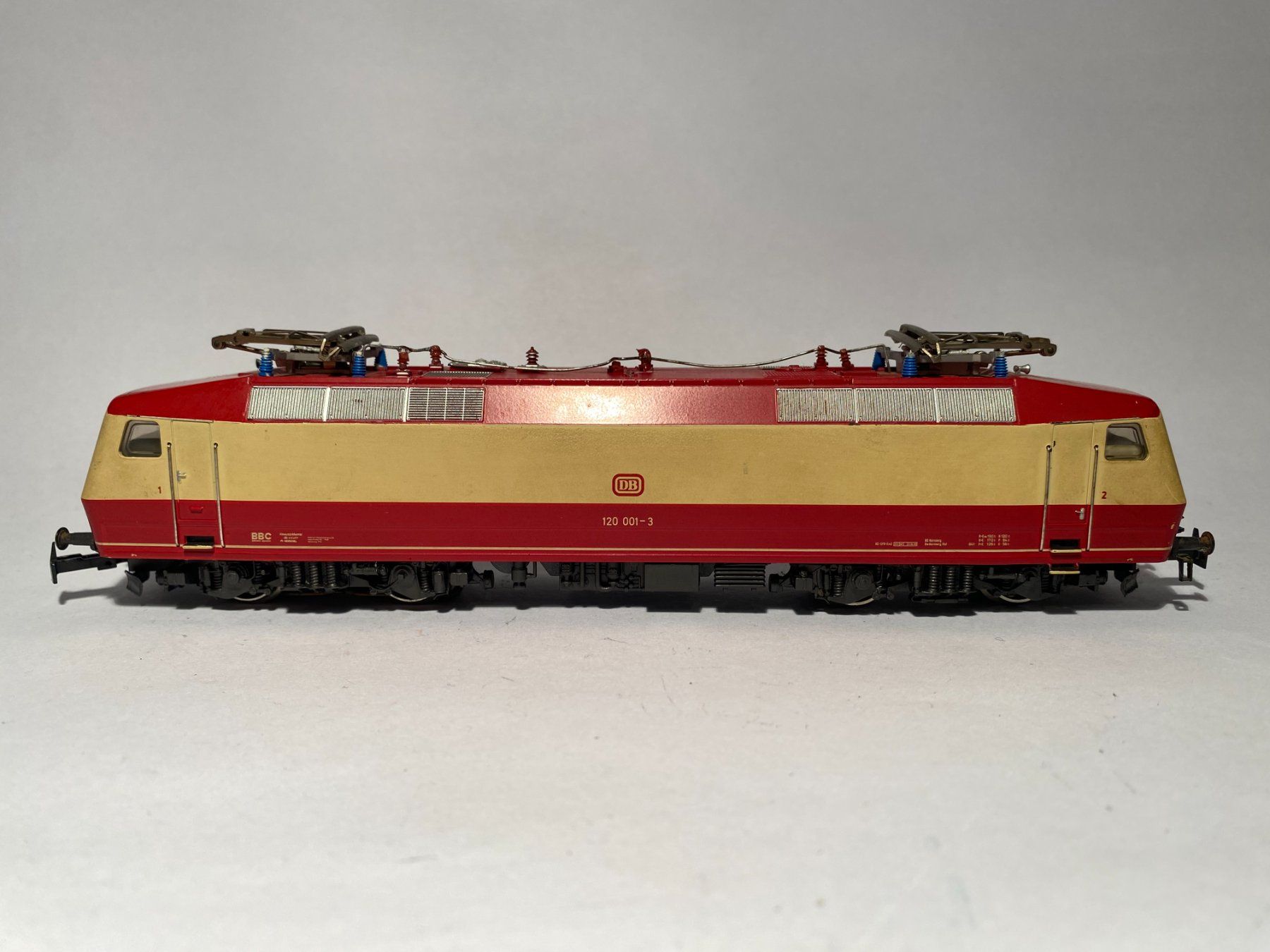 Märklin Modellini di ferrovie: Märklin E-Lok DB Br 120 001-3, AC Analog – Usato da Buchrain venduto da Modellbahn11 2