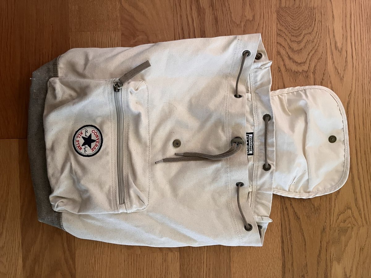 Zaini: Converse Rucksack – Usato da Visperterminen venduto da jael_andenmatten 2
