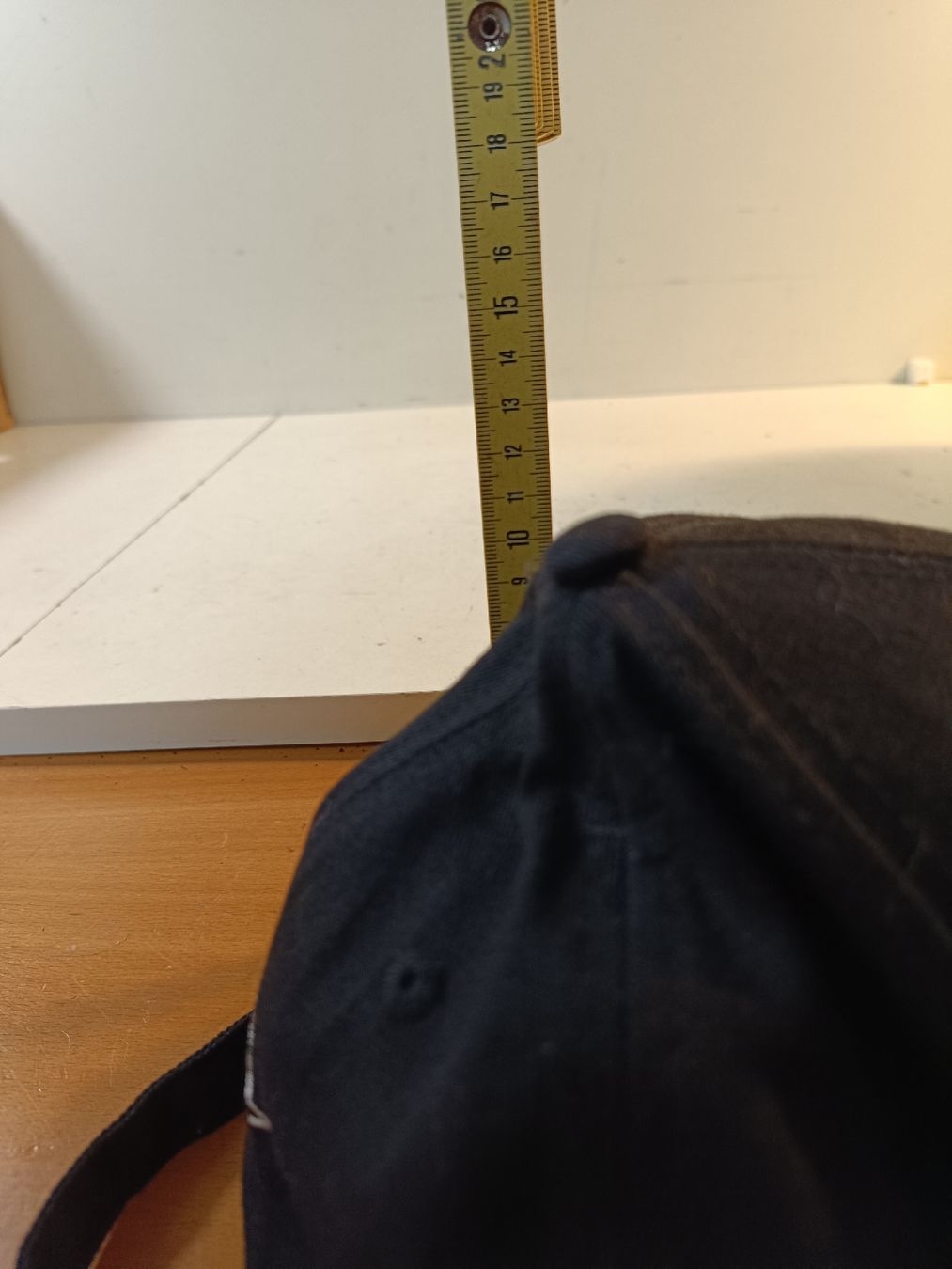 Sonstige Kleidung & Accessoires: Cap, Switzerland (nov274) – Gebraucht aus Künten von Schnaepplihuus 8