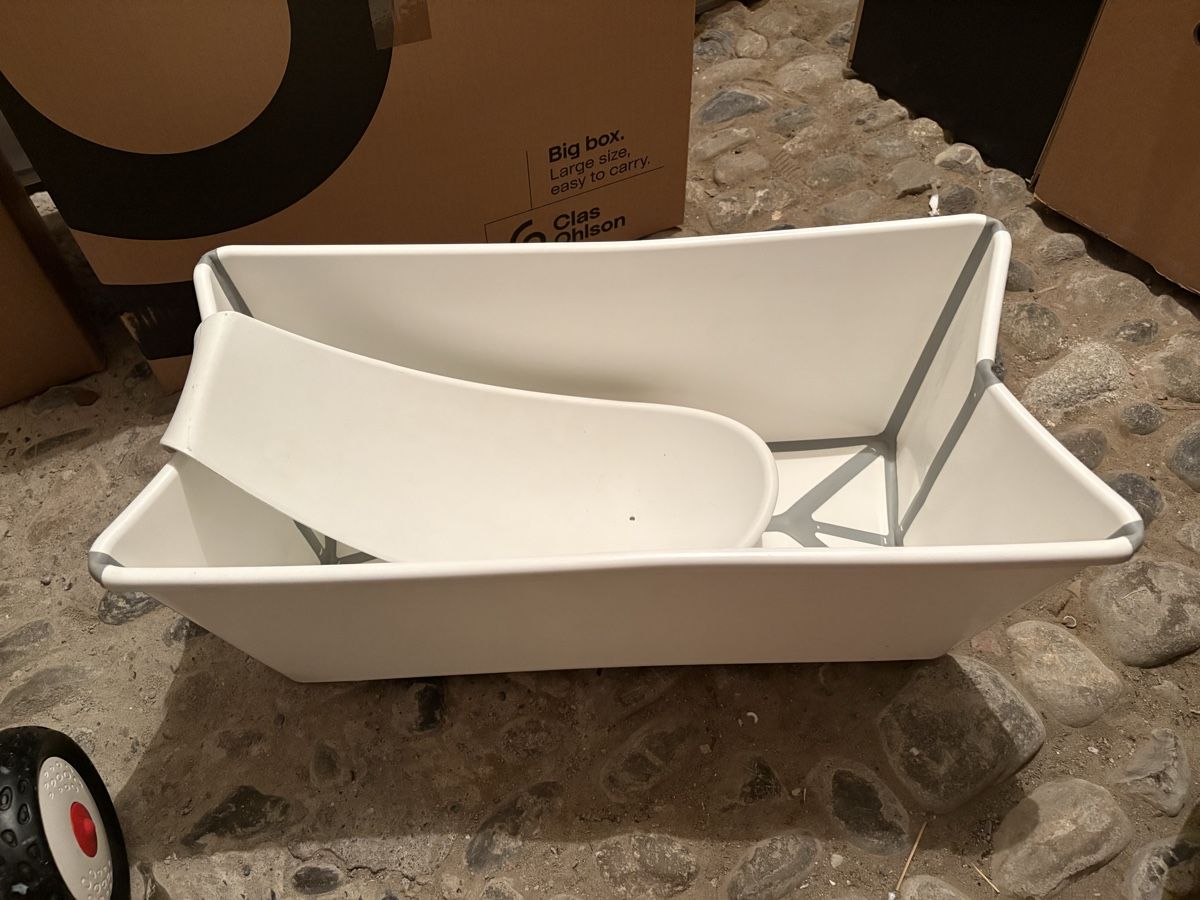 Tutto per il bagno: Stokke flexi badewanne – Usato da Bern venduto da Tiltu