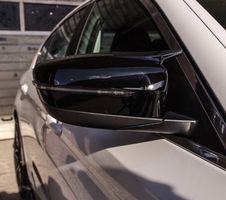 BMW G Series Schwarz Glanz Spiegelkappen