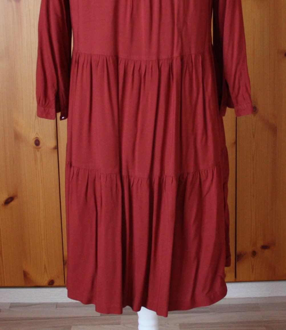 Kleider: Kleid Langarm Q/S rost-rot Gr. XL – Gebraucht aus Flüelen von Diversicum-Curvy 8
