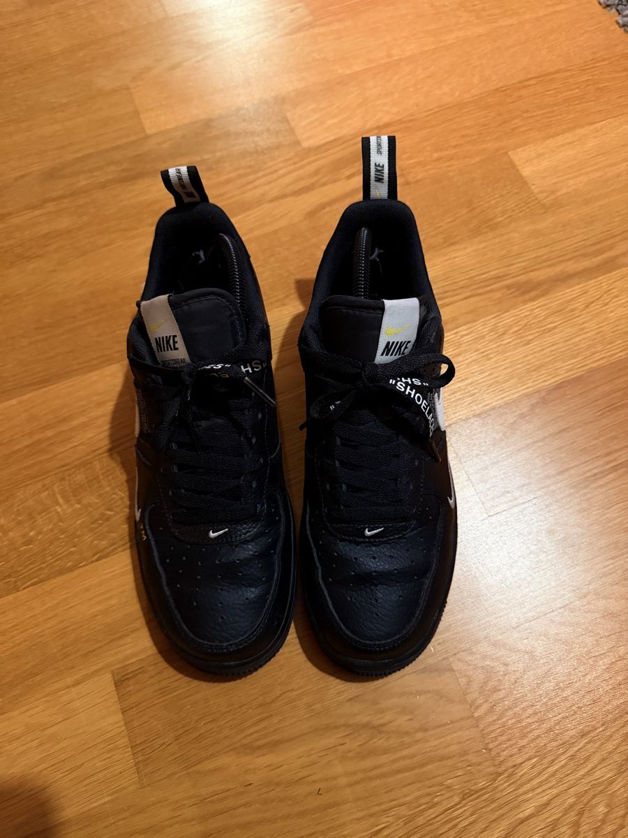Nike Herrenschuhe: Chaussures Nike – Gebraucht aus Marin-Epagnier von Malone22 2