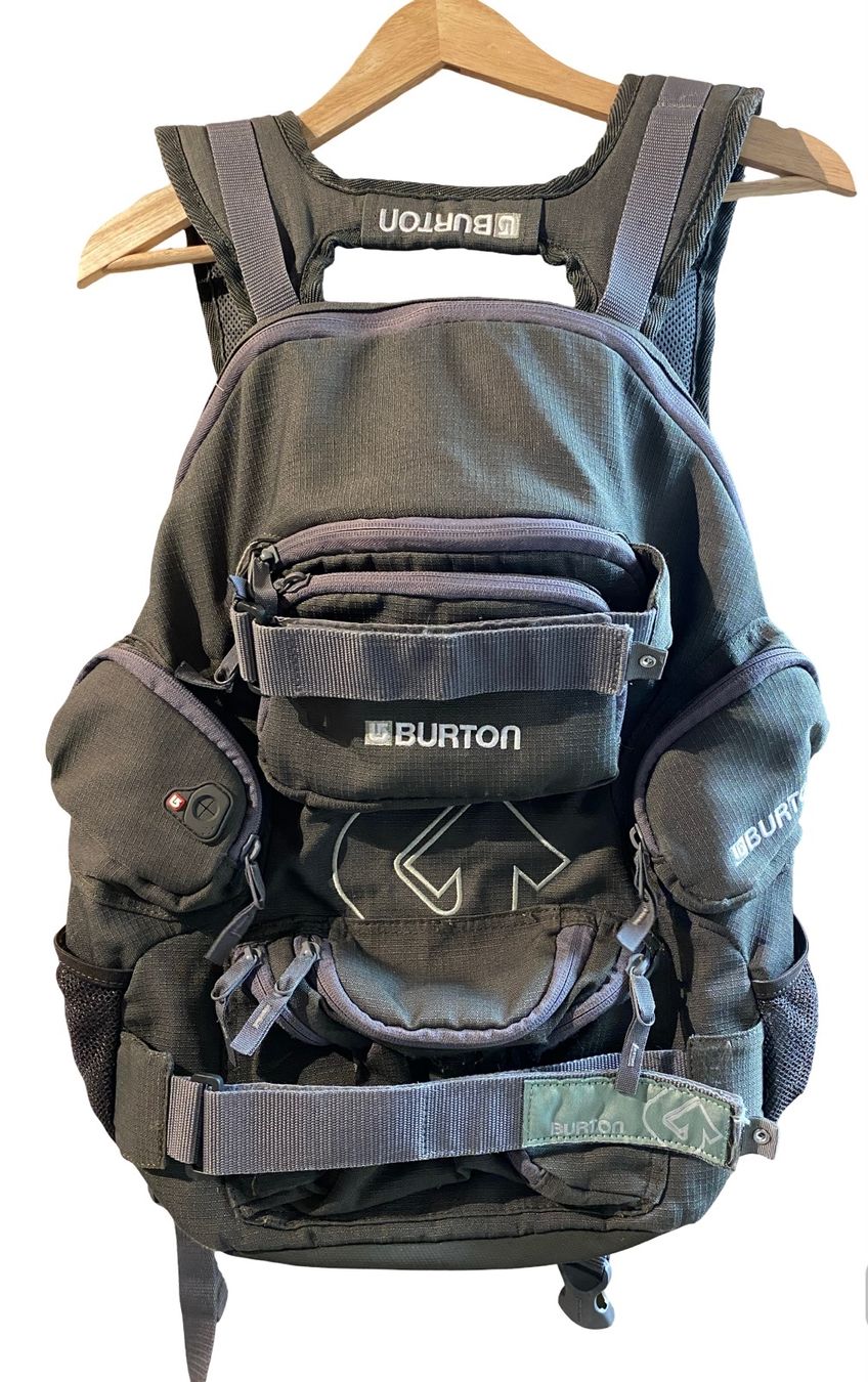 Burton Sacs à dos: BURTON VINTAGE RUCKSACK / BACKPACK Grau – D'occasion à Pfäfers par simisimi