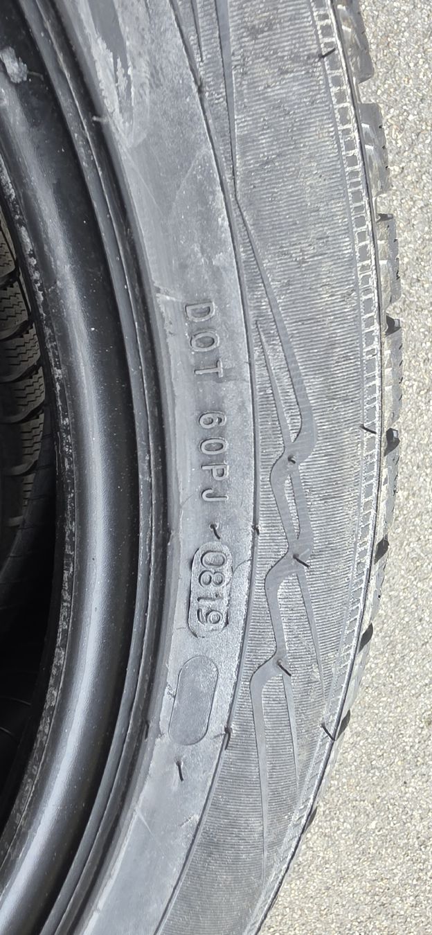 Nokian Pneus & Kompletträder: Winterpneu 235/45/R19 M+S – Neu (gemäss Beschreibung) aus herzogenbuchsee von jamma01 2