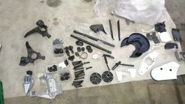 Diverse Audi 100 200 teile revidiert