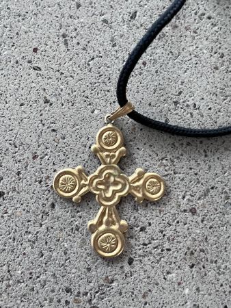 Kreuz, gold, antiker Stil