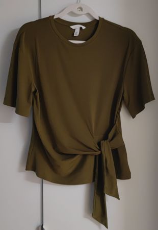 T-Shirt mit Bindedetail von H&M in Gr S
