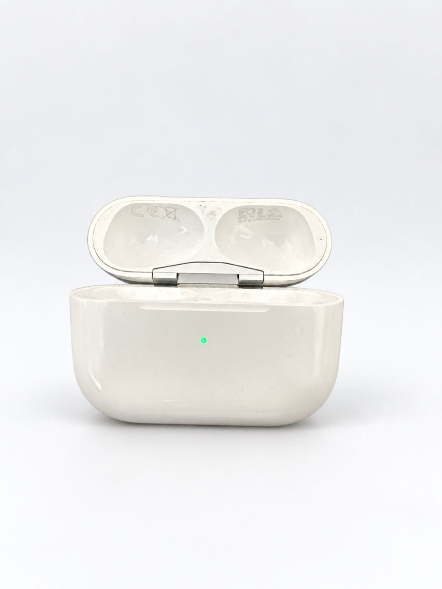 Apple Cuffie: Original Apple AirPods Pro Ladecase A2190 – Usato da Unterägeri venduto da dennis994