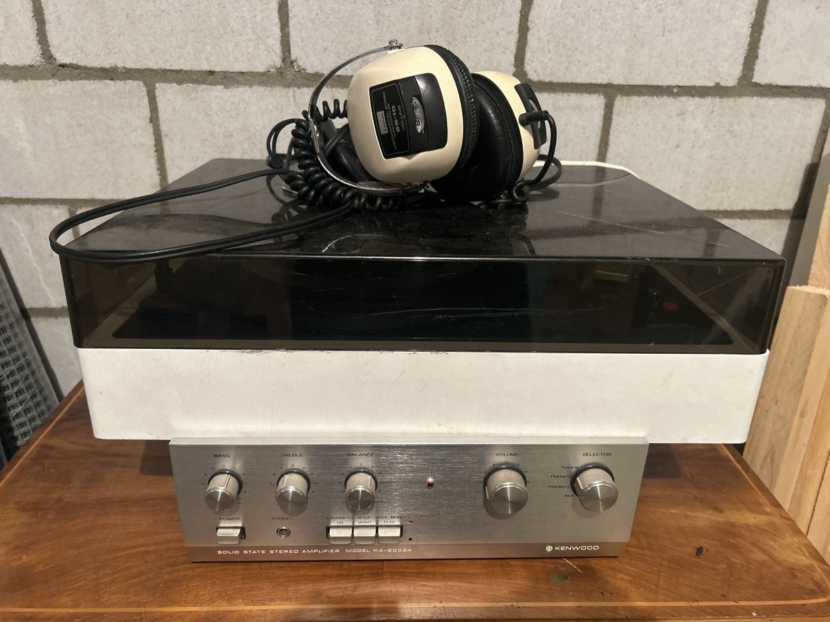 Lenco Tourne-disques: Plattenspieler mit Stereo – D'occasion à Hünibach par JasiR 2