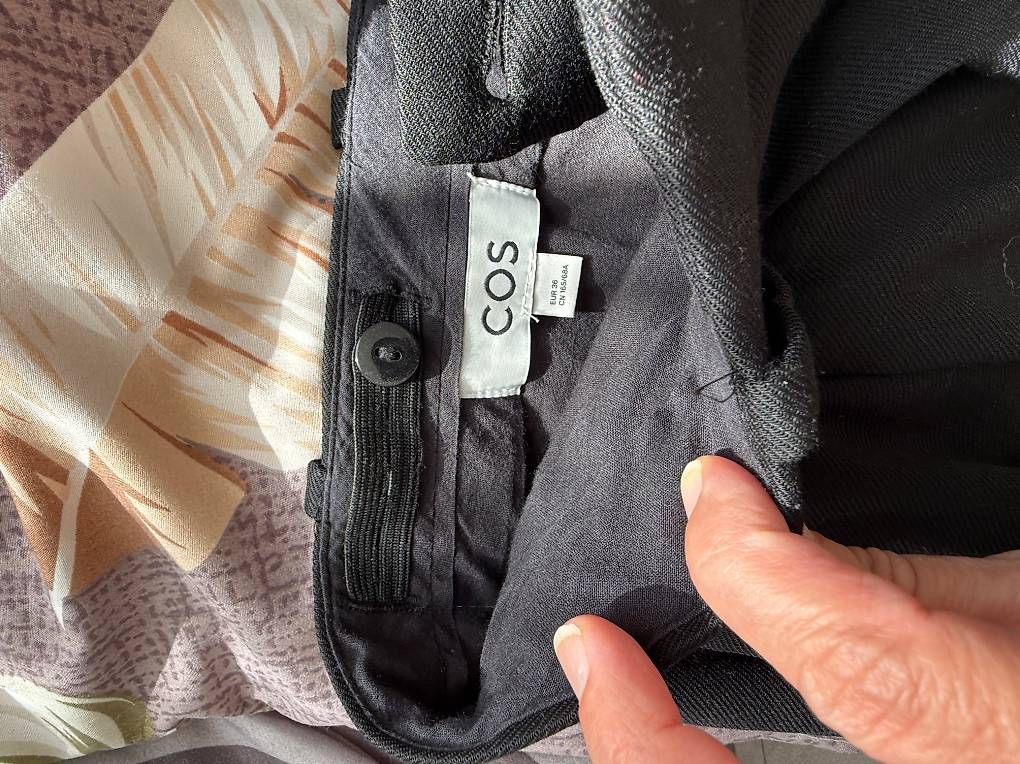 Pantaloni: Wollehose von COS – Usato da Küsnacht ZH venduto da nat_m97w 3
