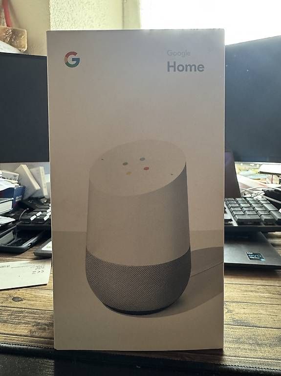 Casse acustiche: Google Home + boîte d'origine  – Usato da St-Imier venduto da raphael_hadorn