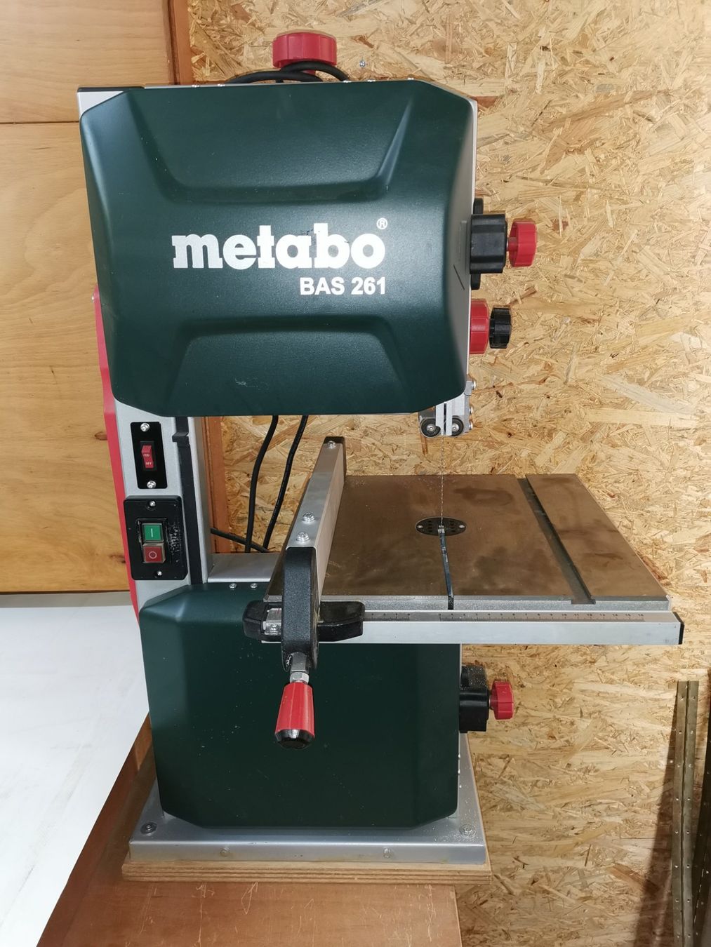Metabo Sägen: Bandsäge Metabo BAS261 – Gebraucht aus Wölflinswil von