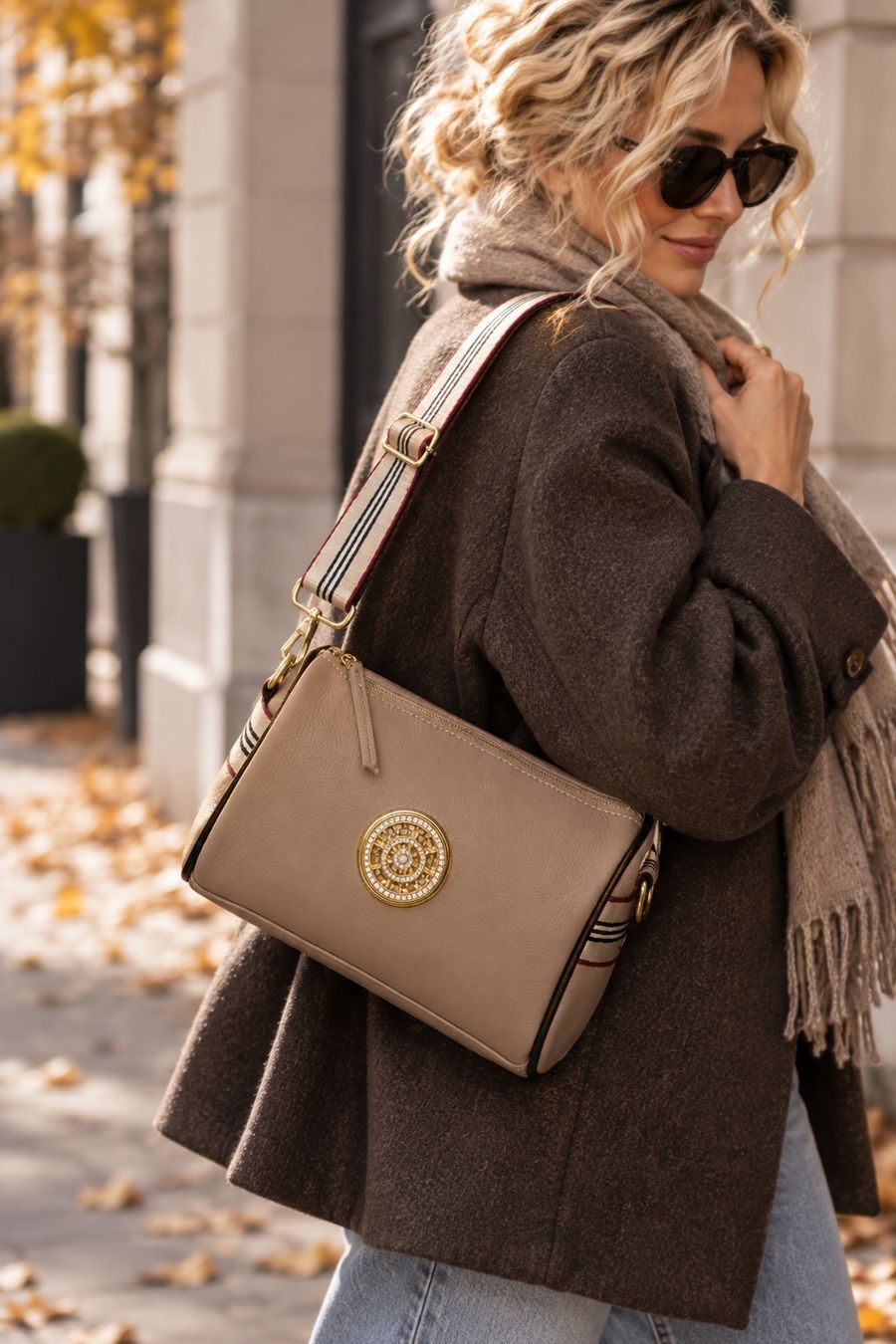 Borse da donna: Neue hübsche echt Ledertasche – Nuovo e nell'imballaggio originale da Oberwil-Lieli venduto da Svetlana28 2
