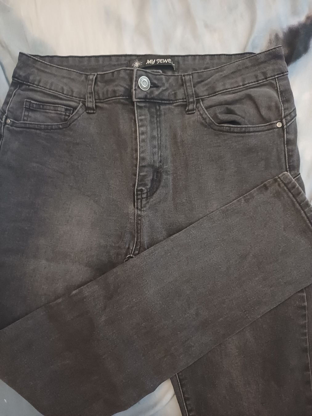 Jeans: Black low-rise jeans – Usato da Dietikon venduto da Francesca_Pk