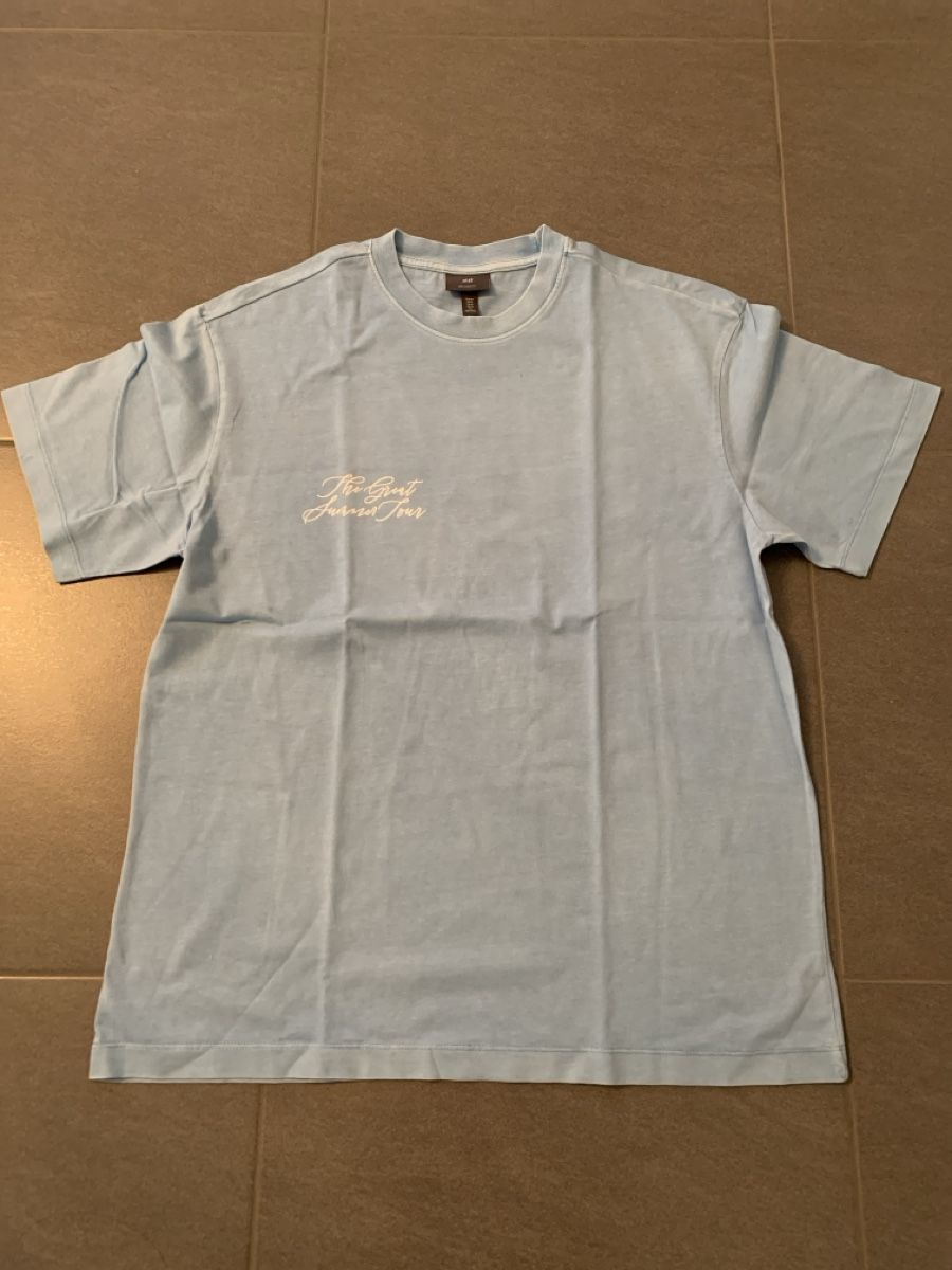 H&M T-shirt: T-shirt H&M – Nuovo (secondo la descrizione) da Collombey venduto da amina36