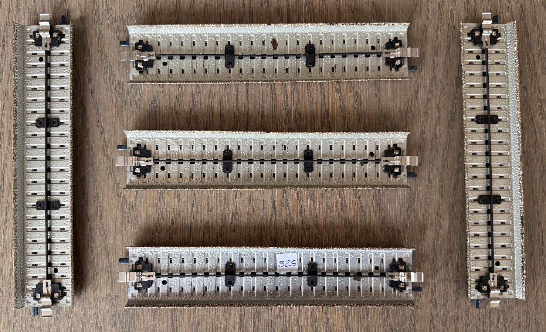 Märklin Modellini di ferrovie: M-Gleise, 5106 gerade, 5 Stück – Usato da St. Moritz venduto da Manu7500 1
