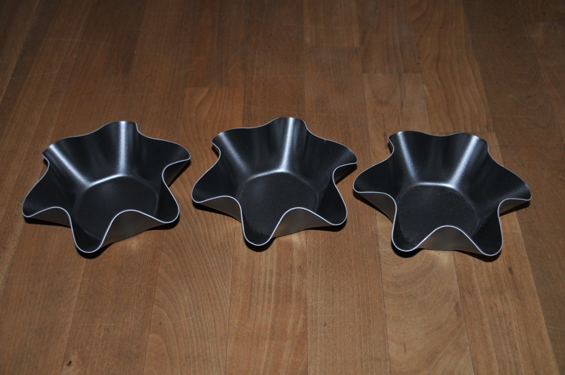 Betty Bossi Backformen: 3 Backformen beschichtet - Durchmesser 10 - 15.5 cm - NEU – Neu (gemäss Beschreibung) aus Winterthur von Schwestere 1