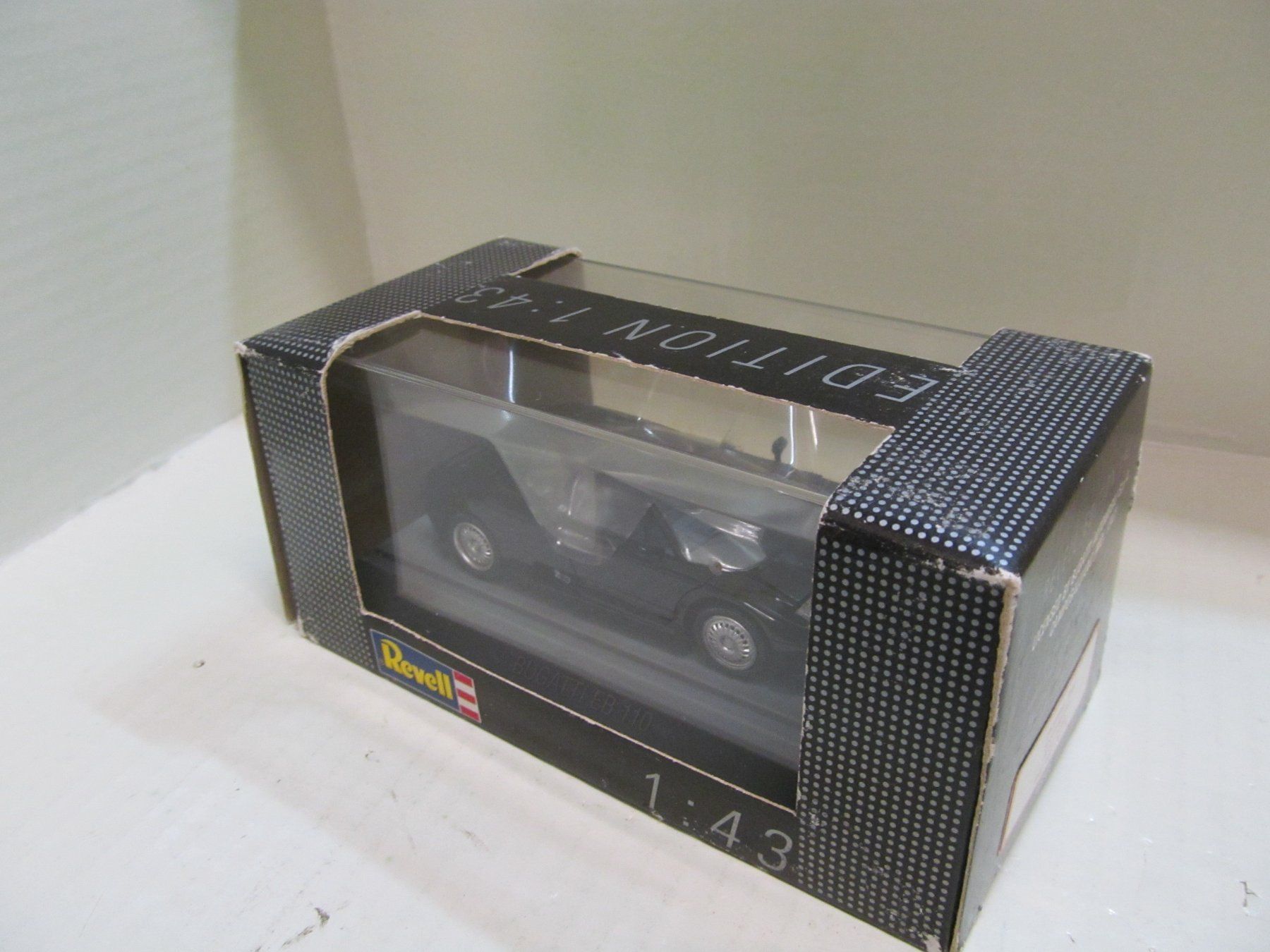 Bugatti Modellautos: BUGATTI  EB 110  REVEL  1:43    SCHWARZ – Neu und originalverpackt aus Grueningen von malamut56 7