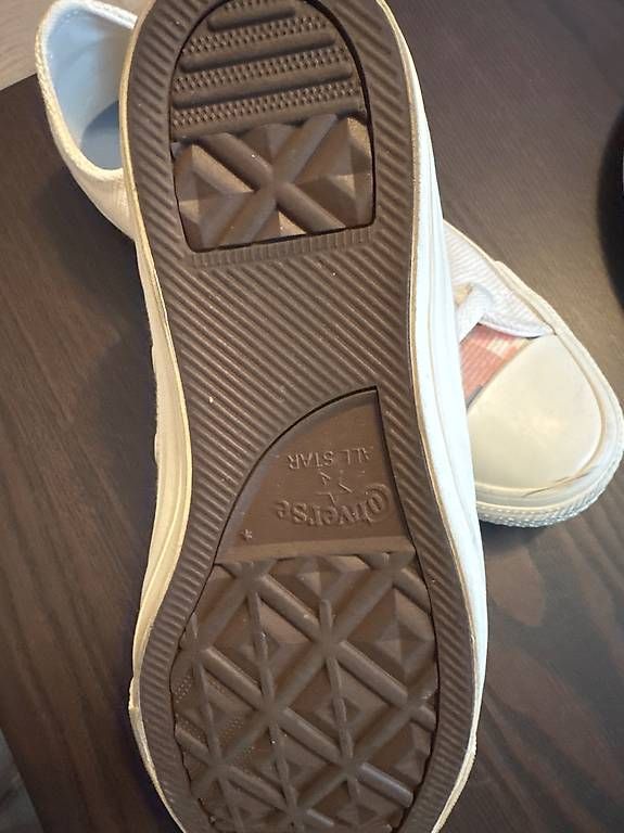 Damenschuhe: Converse Chucks Weiss mit buntem Muster  Grösse 39 – Neu und originalverpackt aus Triengen von Diva-89 2