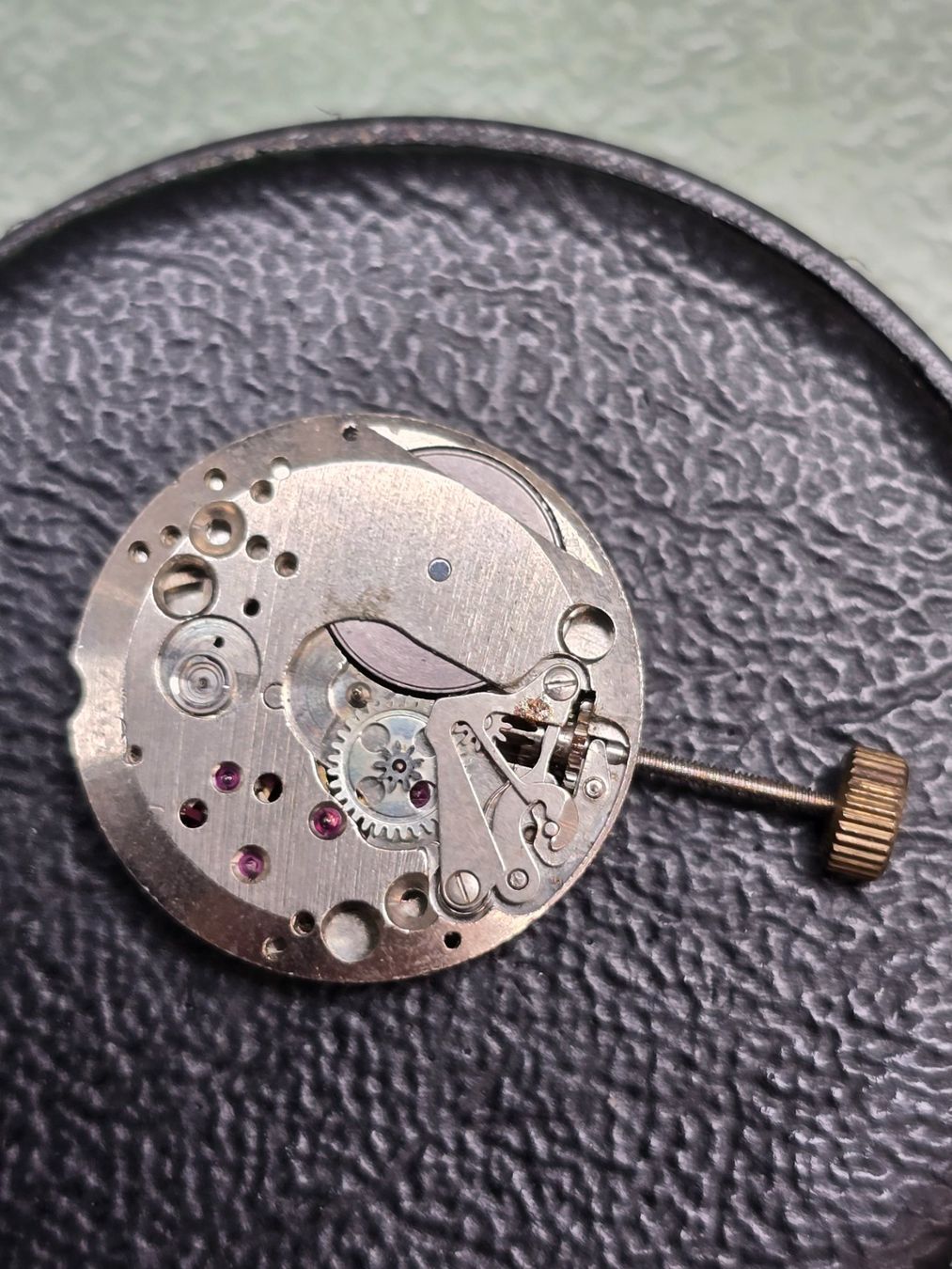 Orologi: Mouvement FEF 250 – Difettoso da Tramelan venduto da Nirdan