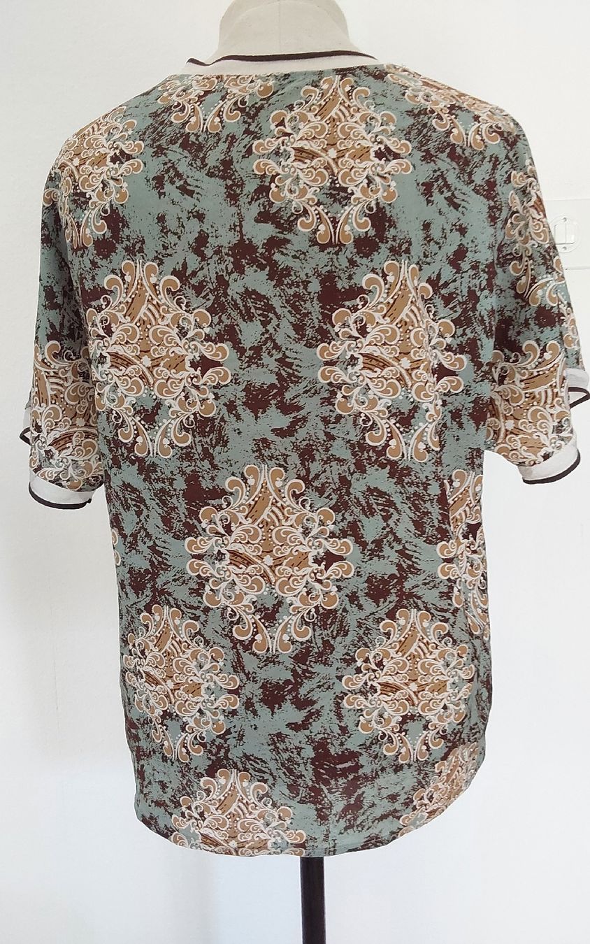 T-shirt: Shirt XL Polyester – Nuovo (secondo la descrizione) da Köniz venduto da scopello12 3