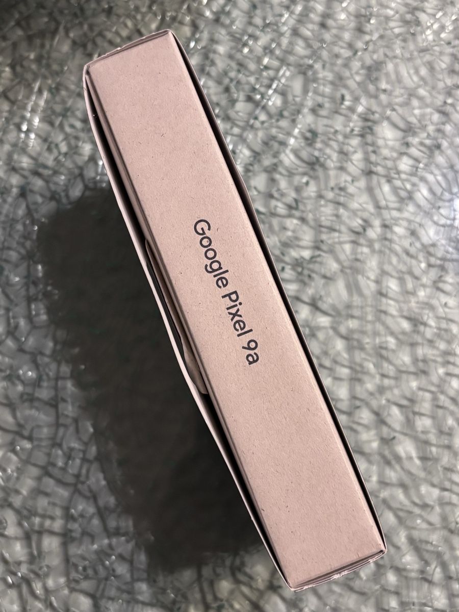 Google Telefoni cellulari / Smartphones: Google Pixel 9a 128 GB NEU – Nuovo e nell'imballaggio originale da Wangen b. Olten venduto da Mbaldur 1