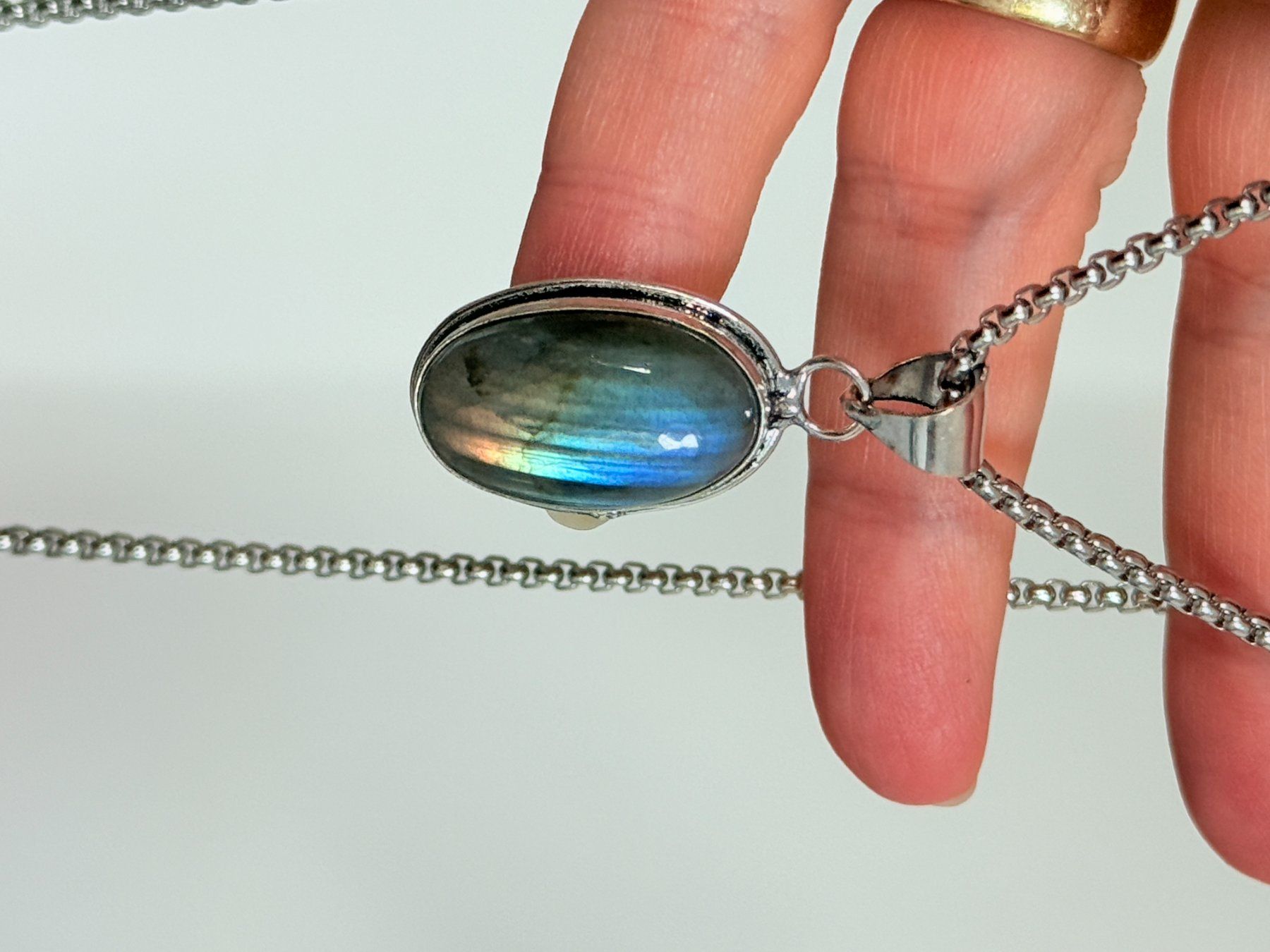 Colliers: Collier labradorite, élégant et tendance ✨ – Neuf avec emballage d'origine à Genève par AWWA 6