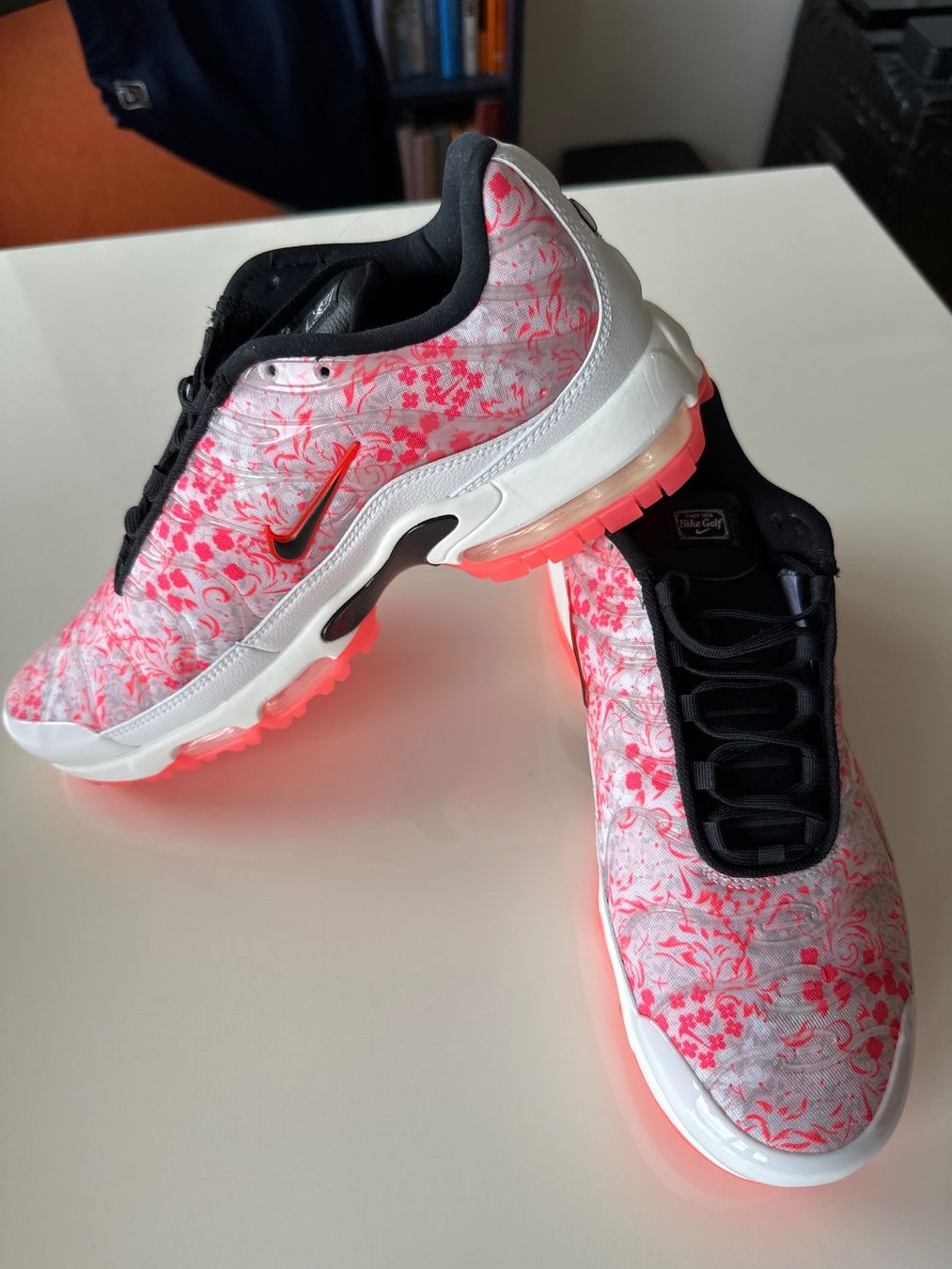 Nike Scarpe da uomo: Nike Air Max plus TN Golf Édition limitée Augusta – Nuovo e nell'imballaggio originale da Pully venduto da tro_p6gy