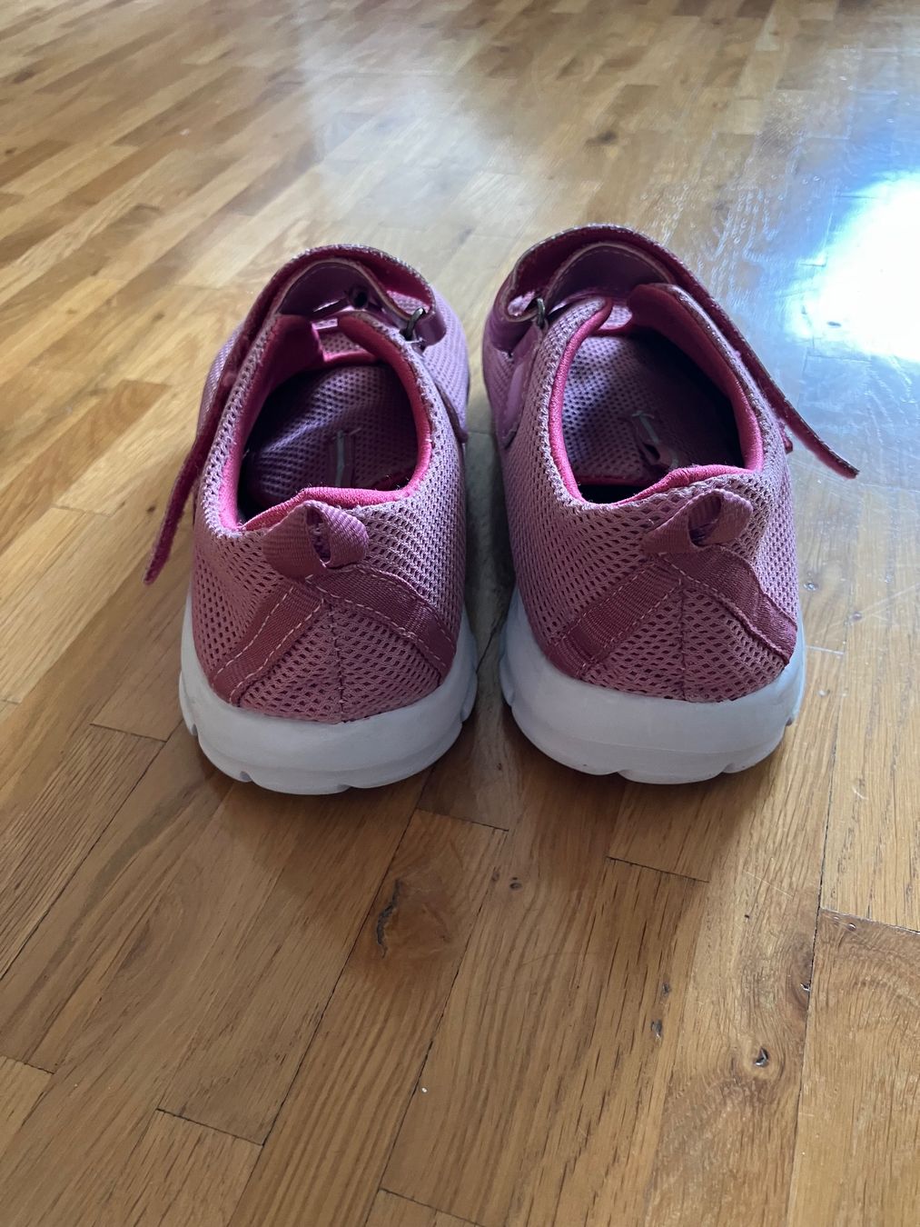Scarpe per ragazze: Mädchen Turnschuhe Gr. 35 – Usato da Basel venduto da Hamburg82 2